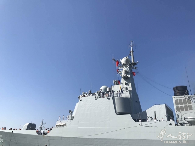 微信图片_20170711120109.jpg (图)中国海军远航访问编队抵达意大利进行友好访问