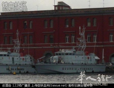 22075561.jpg 扒一扒意大利混乱重复的警察系统