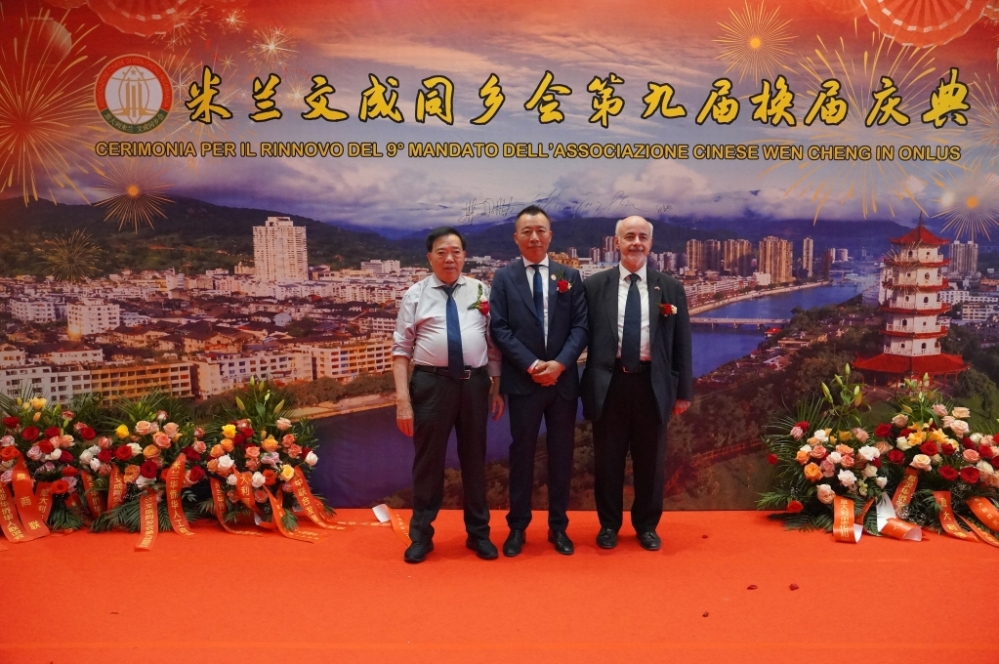 微信图片_20260630053000_327_384.jpg