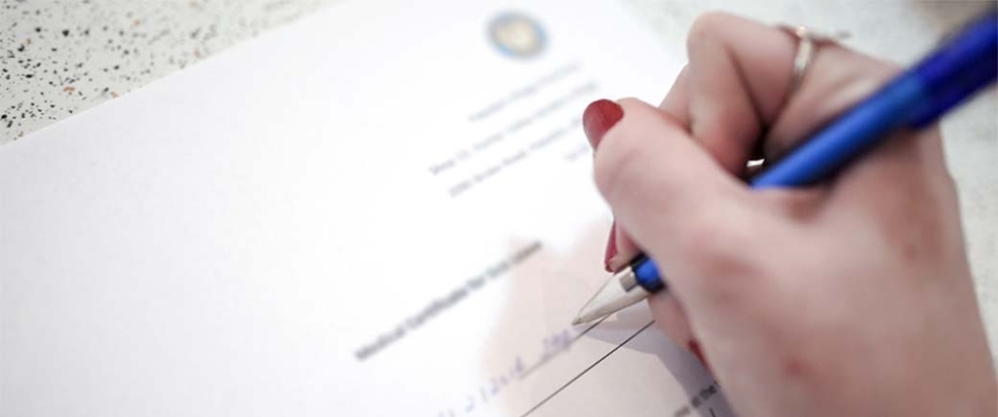 falsificare-certificato-medico-reato.jpg