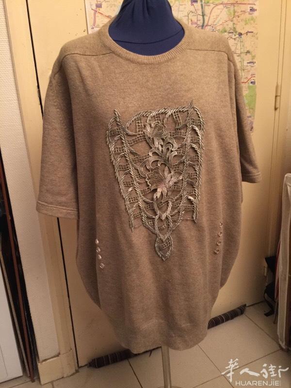 本人能做各种服装：各种西服，各种裙子，各种裤子，修