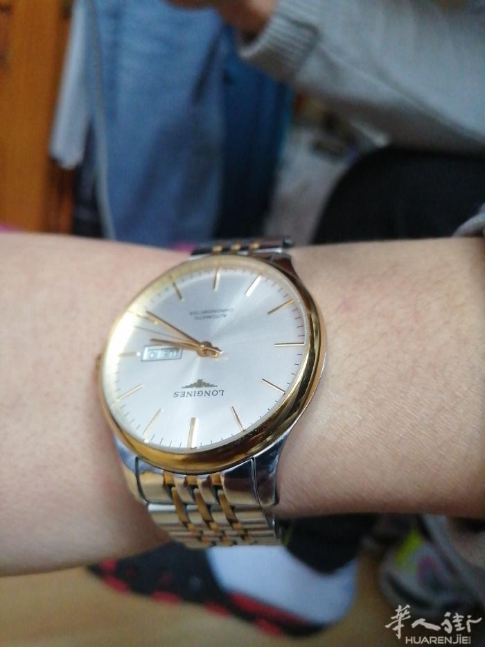 本人浪琴全自动机械男表一块，42mm，九九成新，带不到一年，400∈，有要的联系