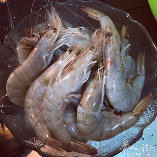 北方饺子混沌现在开始接受预定啦，皮儿薄馅大！提前一