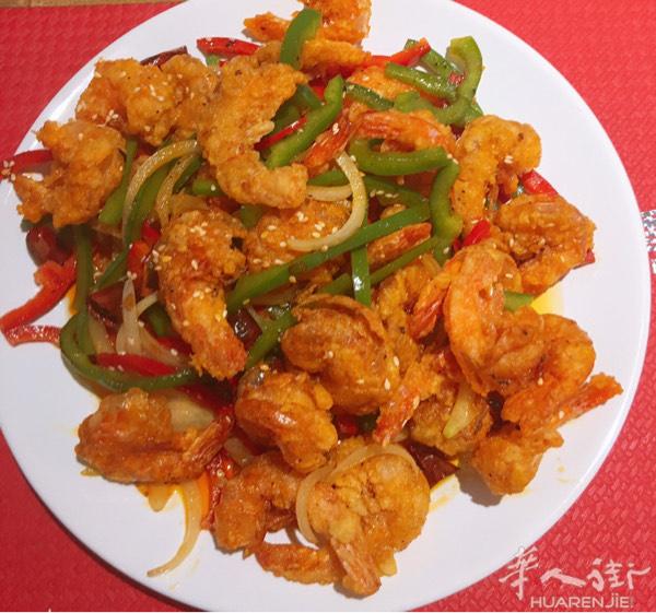 手工水饺、煎饺，皮薄馅大，真才实料，正宗东北酸菜，