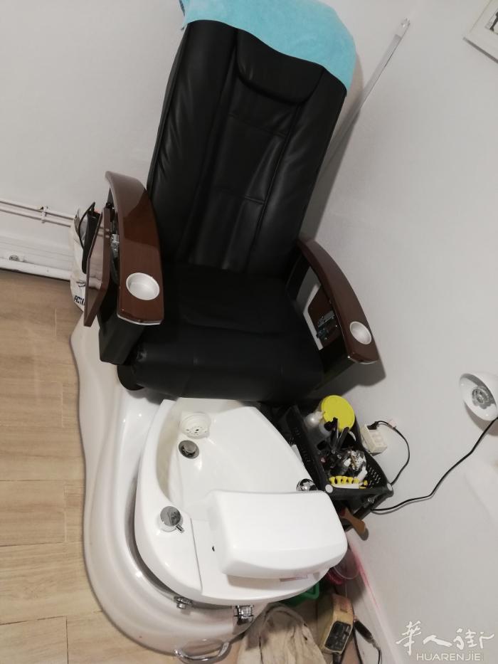 现有八成新洗脚椅一把转让价格面议，有意者请拨打0623632915或短信。（原价