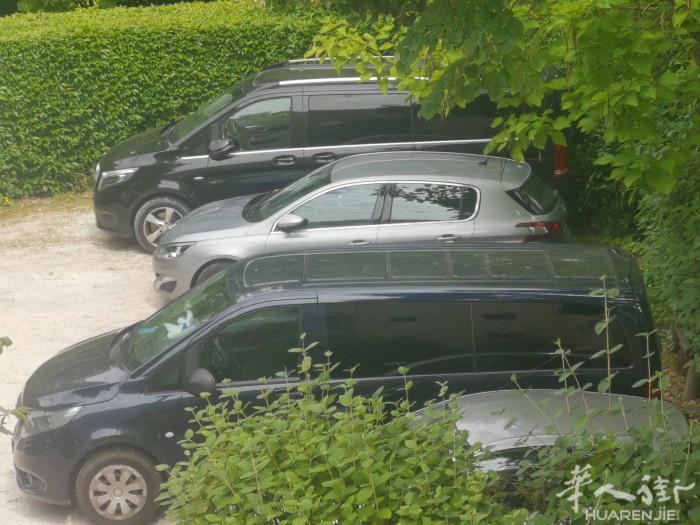 奔驰classV7座，奔驰vito9座，旅游包车，机场接送