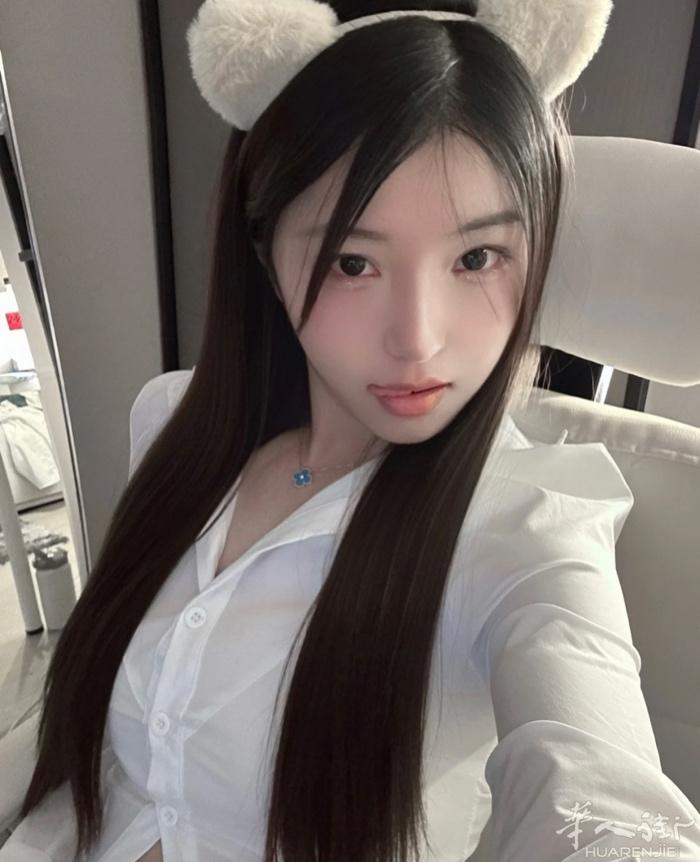 新到妹妹，青春活力！服务好身材棒，只上门哦！低价勿扰，谢