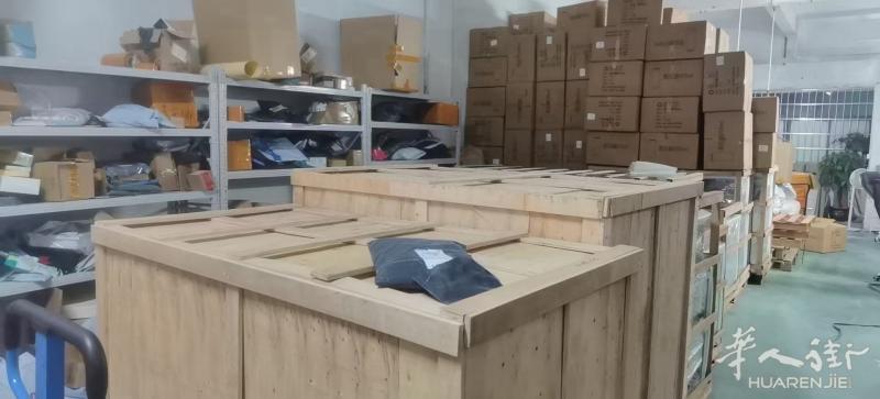 淘宝转运，国际快递，药品液体粉末食品肉类，干货，品牌类，纯电池等邮寄全球各地  啥都能邮寄，价格优惠！需要即可加本人微信或电话联系