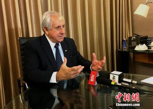 格拉萨谈排球改革。<a target='_blank' href='http://www.chinanews.com/' >中新网</a>记者王牧青摄 国际排联主席格拉萨:中国将成为世界排球王国